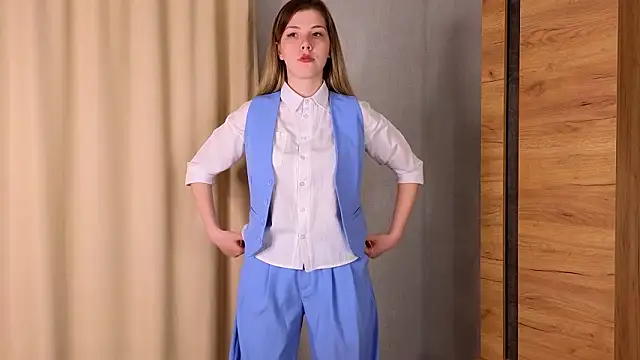 LumiaSolstice online show from March 2026 06:12:02 PM