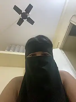 sara   fun online show from February 2026 07:10:02 PM