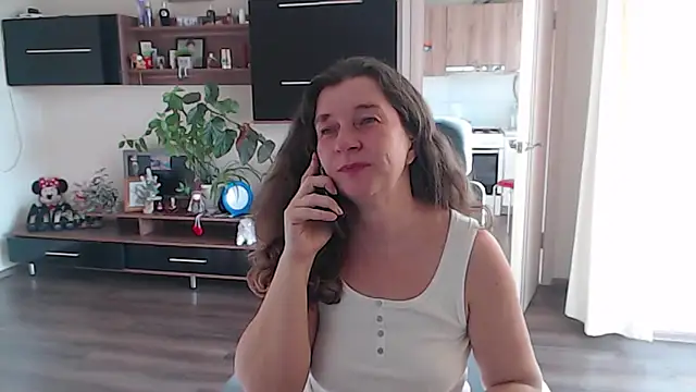 Snapshot of SofiaBoone chatting on January 2026 08:31:02 AM SofiaBoone online show from January 2026 08:31:02 AM