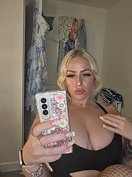 Snapshot of Bellareenaaa chatting on July 2026 09:25:02 PM Bellareenaaa online show from July 2026 09:25:02 PM