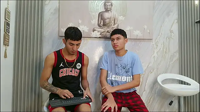 HORNY PRETTY online show from February 2026 01:15:01 PM