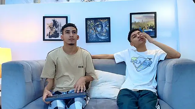 HORNY PRETTY online show from April 2026 07:19:01 PM