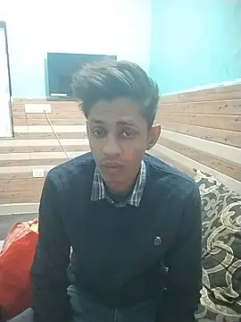 xoupleaura online show from January 2026 06:53:02 PM