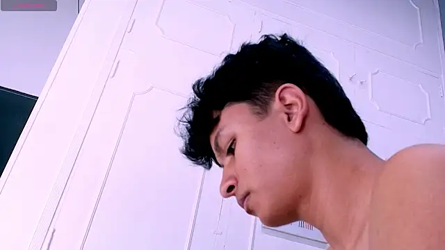 Joseph Gonzalez online show from April 2026 09:39:33 PM