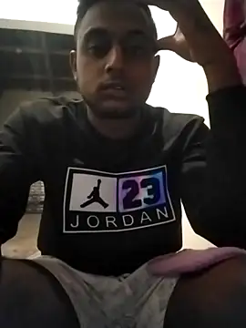 Snapshot of Mohandkim chatting on May 2026 01:23:01 AM Mohandkim online show from May 2026 01:23:01 AM