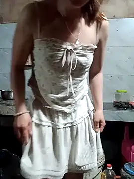 little-effy online show from July 2026 09:39:01 PM