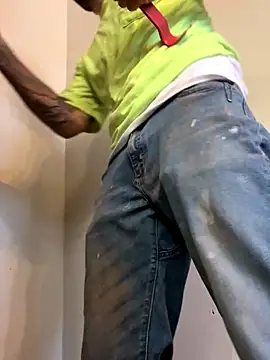 kingNQueen1211 online show from December 2025 03:19:01 PM