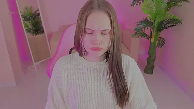 Snapshot of EmilyBridget chatting on January 2026 12:56:01 AM EmilyBridget online show from January 2026 12:56:01 AM