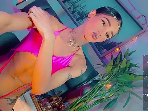 agathaferrer3 online show from April 2026 01:41:01 PM