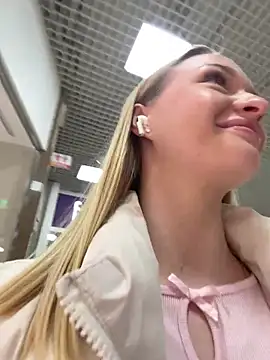 HelloAsh123 online show from March 2026 04:13:02 PM