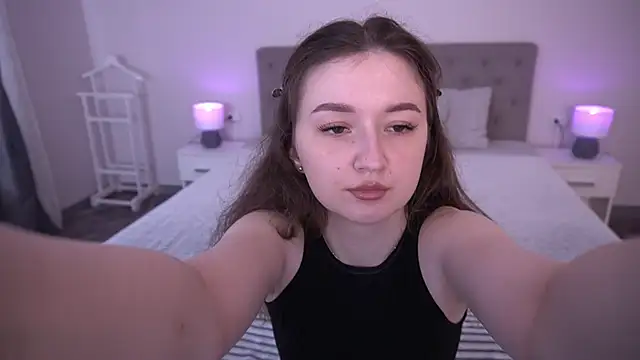CyrenaLuxe online show from June 2026 05:46:02 AM