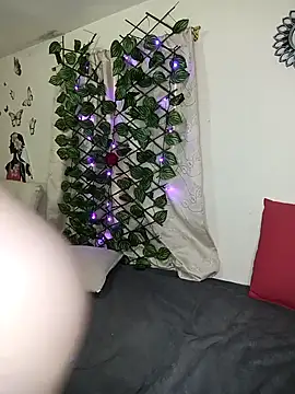 Snapshot of Juli_castillo1 chatting on January 2026 04:20:01 PM Juli castillo1 online show from January 2026 04:20:01 PM