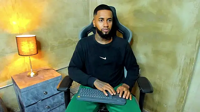 Snapshot of jay_jhonson01 chatting on December 2025 04:08:01 AM jay jhonson01 online show from December 2025 04:08:01 AM