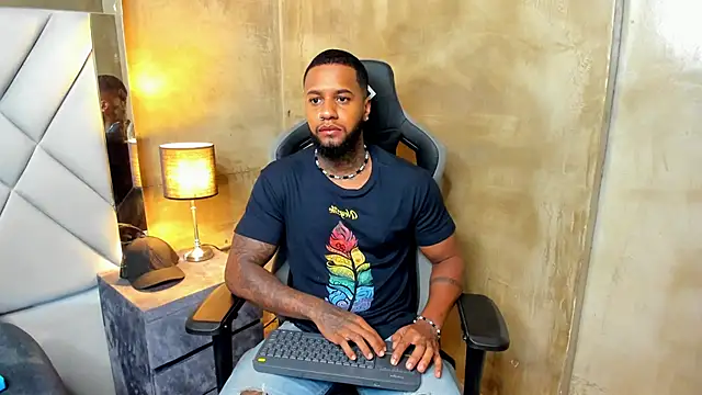 Snapshot of jay_jhonson01 chatting on December 2025 03:04:02 AM jay jhonson01 online show from December 2025 03:04:02 AM