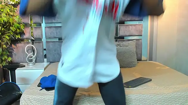 Snapshot of jay_jhonson01 chatting on February 2026 03:59:02 AM jay jhonson01 online show from February 2026 03:59:02 AM