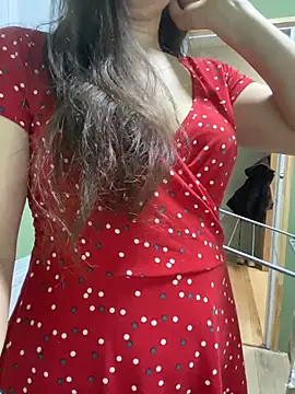 Snapshot of Darina1991 chatting on December 2025 06:26:02 PM Darina1991 online show from December 2025 06:26:02 PM