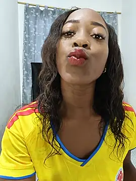 Snapshot of Sophia_Moons_ chatting on July 2026 11:27:01 AM Sophia Moons online show from July 2026 11:27:01 AM
