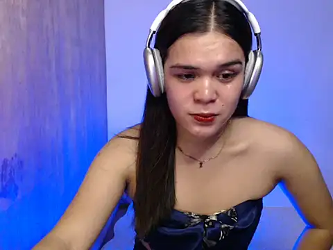 stripyapril online show from June 2026 12:22:01 PM