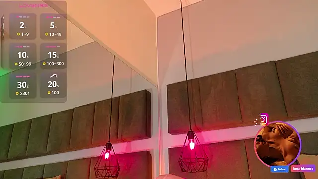 luna blannco online show from March 2026 02:02:02 PM