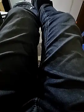 Snapshot of SHARIF12123 chatting on February 2026 05:31:01 PM SHARIF12123 online show from February 2026 05:31:01 PM