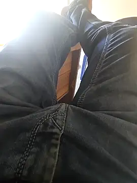 Snapshot of SHARIF12123 chatting on February 2026 08:32:01 AM SHARIF12123 online show from February 2026 08:32:01 AM