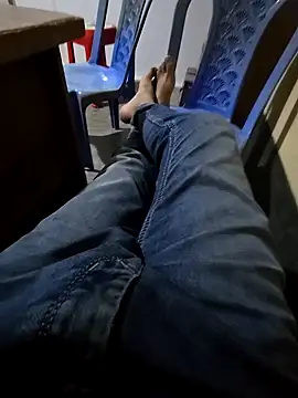 Snapshot of SHARIF12123 chatting on February 2026 03:56:02 PM SHARIF12123 online show from February 2026 03:56:02 PM