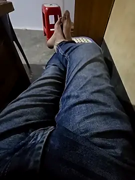 Snapshot of SHARIF12123 chatting on March 2026 05:42:01 PM SHARIF12123 online show from March 2026 05:42:01 PM