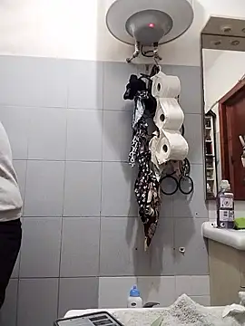 Snapshot of marcoboss chatting on January 2026 09:42:01 PM marcoboss online show from January 2026 09:42:01 PM