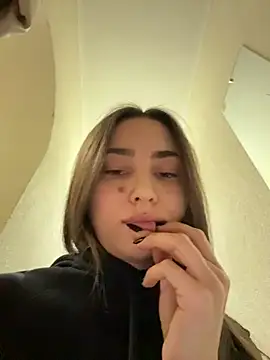 Lina          online show from January 2026 10:08:02 AM