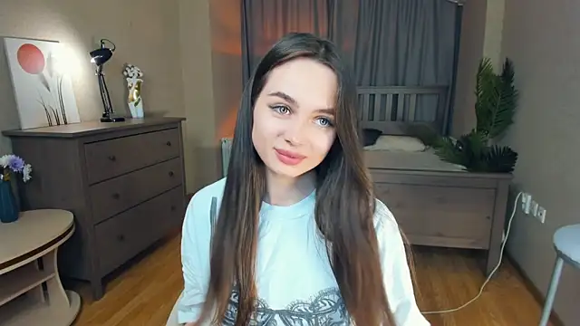 YvonneRobes online show from January 2026 07:28:02 PM