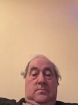 csikar online show from February 2026 06:12:02 PM