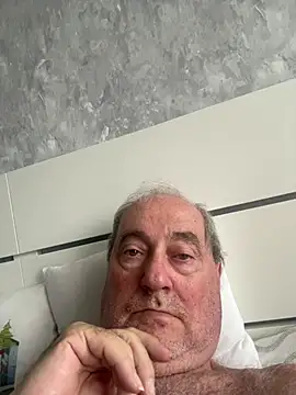 Snapshot of csikar chatting on June 2026 05:11:02 PM csikar online show from June 2026 05:11:02 PM