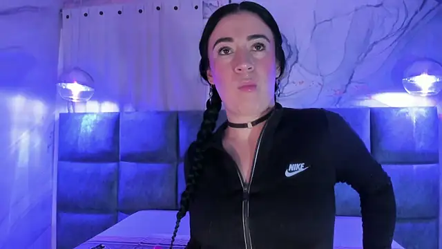 Victoria01  online show from February 2026 03:11:02 AM