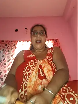 Snapshot of MISTI_KOLK chatting on July 2026 11:45:01 AM MISTI KOLK online show from July 2026 11:45:01 AM