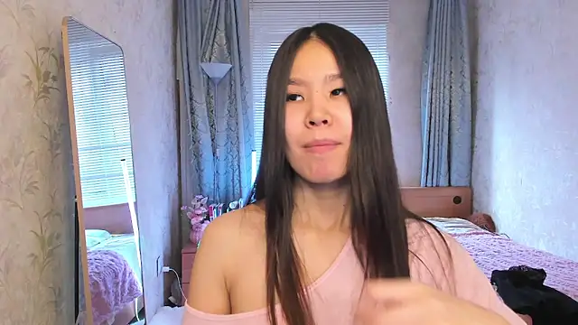 amiya cute online show from March 2026 11:25:01 AM