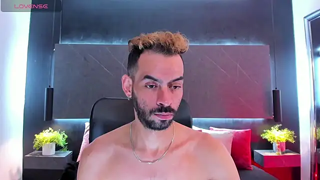 Snapshot of arcangel_harris chatting on March 2026 11:24:02 AM arcangel harris online show from March 2026 11:24:02 AM