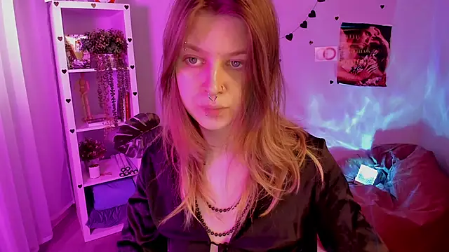 Snapshot of crazysound chatting on February 2026 01:18:01 PM crazysound online show from February 2026 01:18:01 PM