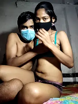 realcouple71 online show from December 2025 09:04:01 AM