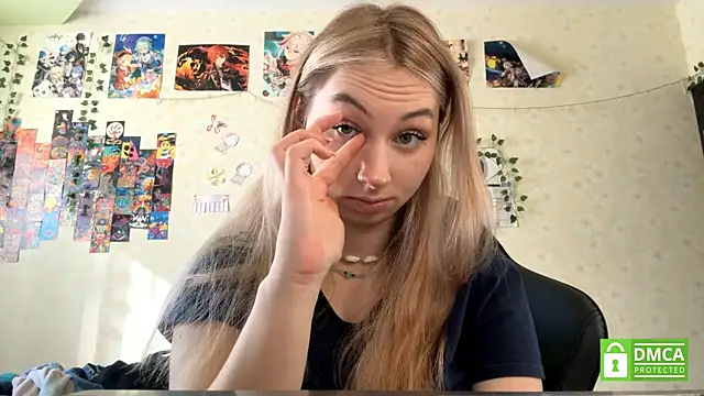 JanelBray online show from March 2026 09:33:02 AM