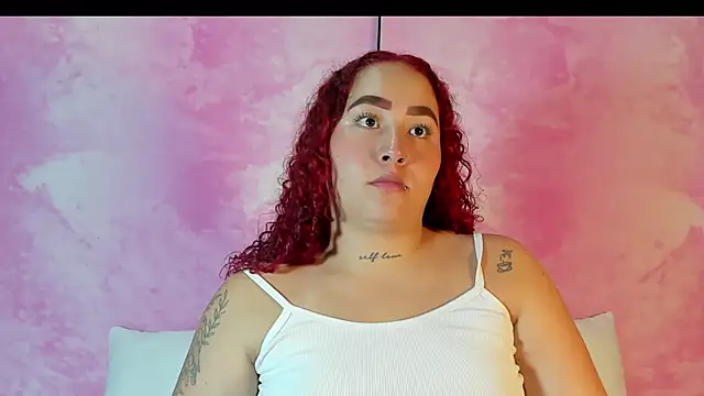 Snapshot of Ayla-marttinez chatting on January 2026 01:41:01 AM Ayla-marttinez online show from January 2026 01:41:01 AM