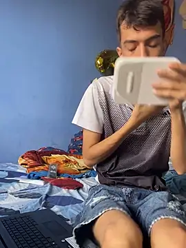 Juan Gomezz26 online show from January 2026 08:07:01 PM