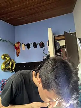 Juan Gomezz26 online show from March 2026 09:44:02 PM