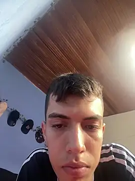 Juan Gomezz26 online show from March 2026 08:12:01 PM