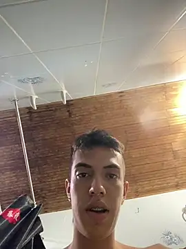 Juan Gomezz26 online show from April 2026 09:53:02 PM