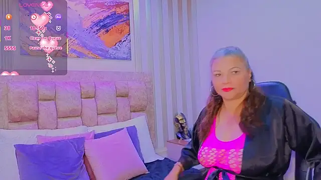 persefone sky online show from February 2026 03:47:01 AM