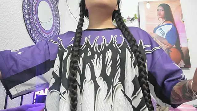 Hanna moore10 online show from January 2026 07:08:02 PM