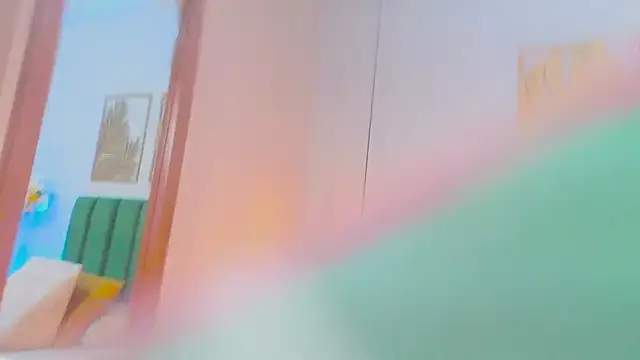 XenaRevelo online show from February 2026 12:59:01 AM