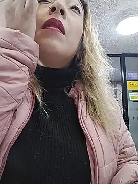 DanaMontana online show from April 2026 07:14:01 PM