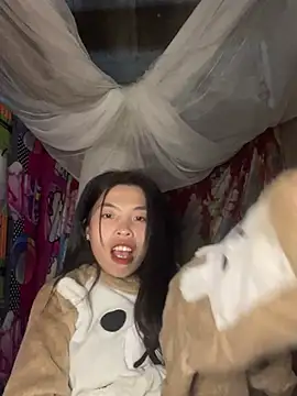 Snapshot of lux-su chatting on February 2026 04:49:02 PM lux-su online show from February 2026 04:49:02 PM