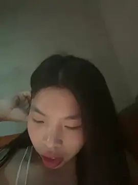 Snapshot of lux-su chatting on April 2026 01:14:01 AM lux-su online show from April 2026 01:14:01 AM